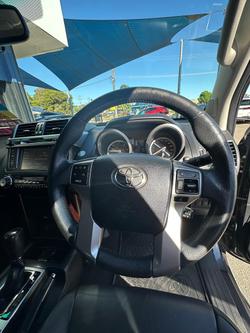 2017 Toyota Landcruiser Prado VX