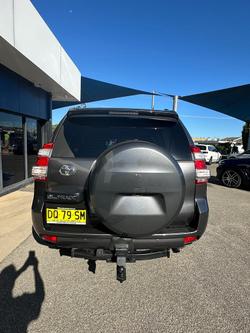 2017 Toyota Landcruiser Prado VX