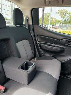 2022 Mitsubishi Triton GLX