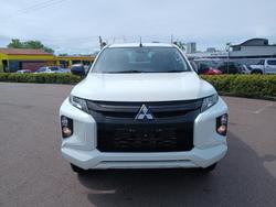 2022 Mitsubishi Triton GLX