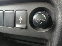 2022 Mitsubishi Triton GLX