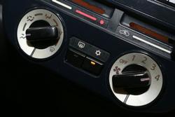 2015 Mitsubishi Mirage ES