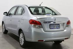 2015 Mitsubishi Mirage ES