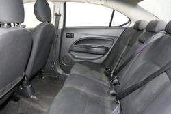 2015 Mitsubishi Mirage ES