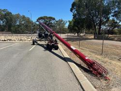 2025 Meridian TL HD10 53 Grain Auger