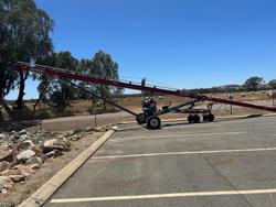 2025 Meridian TL HD10 53 Grain Auger