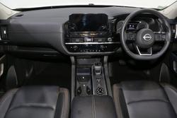 2024 Nissan Pathfinder Ti