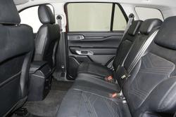 2022 Ford Everest Trend