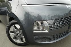 2022 Hyundai STARIA Highlander