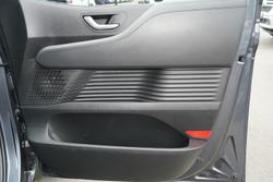 2022 Hyundai STARIA Highlander