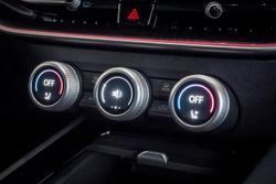 2025 SKODA Superb 195TSI Sportline