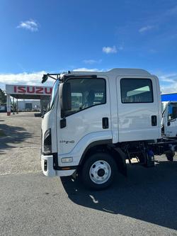 2025 Isuzu F Series FRR 110-240 AM C52