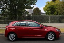 2017 Hyundai i30 Go PD MY18 Fiery Red