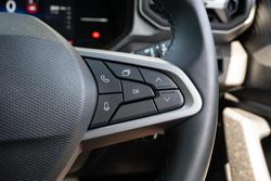 2025 Renault Duster Techno