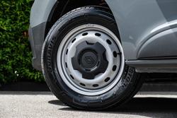 2025 Renault Trafic Pro X82 MY25 Urban Grey