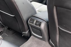 2015 Holden Commodore SV6 VF MY15 Heron White