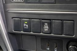 2022 Mitsubishi Triton GLX+ MR MY23 4X4 Dual Range White