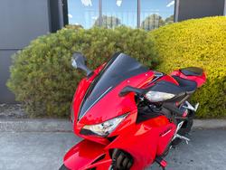 2015 Honda CBR1000RR (FIREBLADE) Red