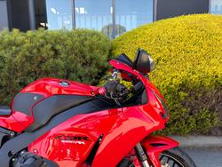 2015 Honda CBR1000RR (FIREBLADE) Red