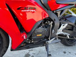 2015 Honda CBR1000RR (FIREBLADE) Red