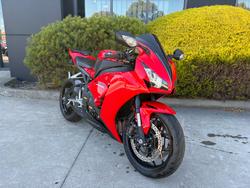 2015 Honda CBR1000RR (FIREBLADE) Red