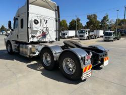 2022 Freightliner Cascadia 126 WHITE