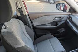 2022 Nissan X-TRAIL ST