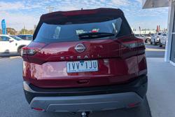 2022 Nissan X-TRAIL ST