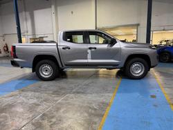 2026 Nissan Navara SL