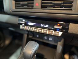 2026 Nissan Navara SL