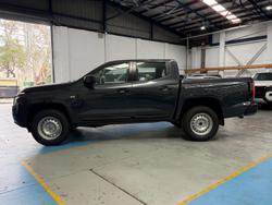 2026 Nissan Navara SL