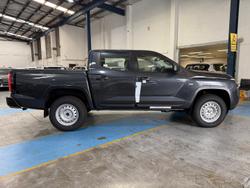 2026 Nissan Navara SL