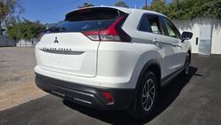 2023 Mitsubishi Eclipse Cross ES