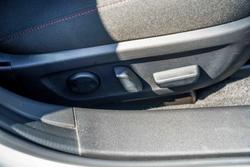 2025 Mazda 3 G25 Evolve SP