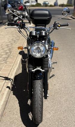 2022 Royal Enfield Interceptor 650 Custom 650 Twin Black