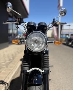 2022 Royal Enfield Interceptor 650 Custom 650 Twin Black