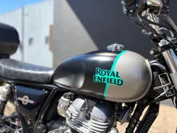 2022 Royal Enfield Interceptor 650 Custom 650 Twin Black