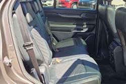 2024 Ford Everest Platinum