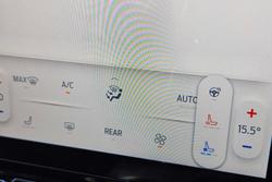 2024 Ford Everest Platinum