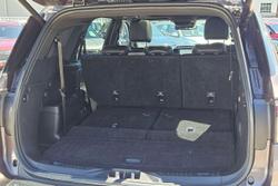 2024 Ford Everest Platinum