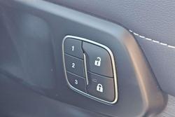 2024 Ford Everest Platinum