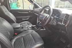 2024 Ford Everest Platinum