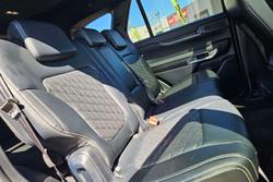 2024 Ford Everest Platinum