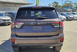 2024 Ford Everest Platinum