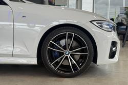2021 BMW 3 Series 330i M Sport