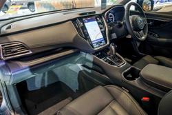 2025 Subaru Outback AWD Touring XT