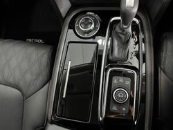 2026 Nissan Patrol Warrior Y62 MY26 4X4 Dual Range Black Obsidian