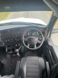 2025 Kenworth T410