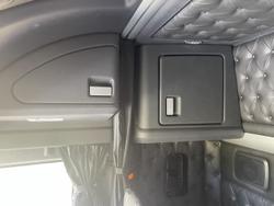 2025 Kenworth T410