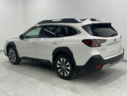 2025 Subaru Outback AWD Touring